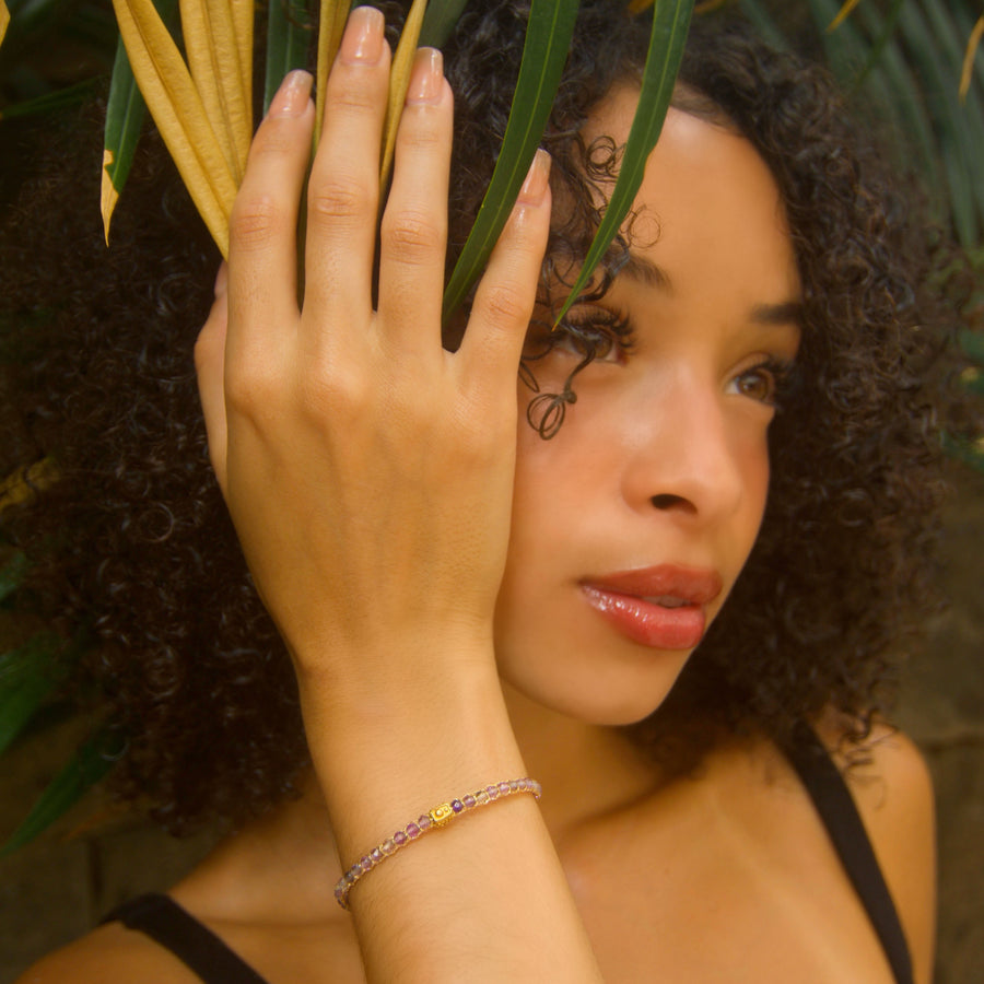 Amatrine Bracelet | Gold