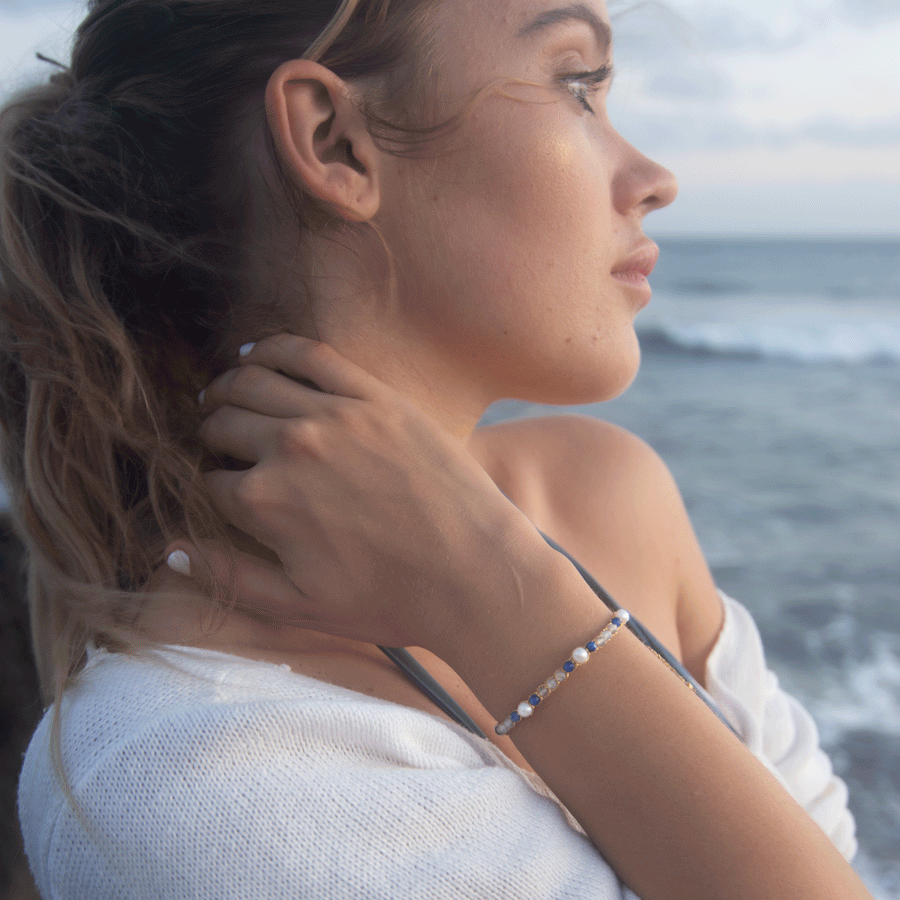 Neptune Cosmic Waves Bracelet | Gold