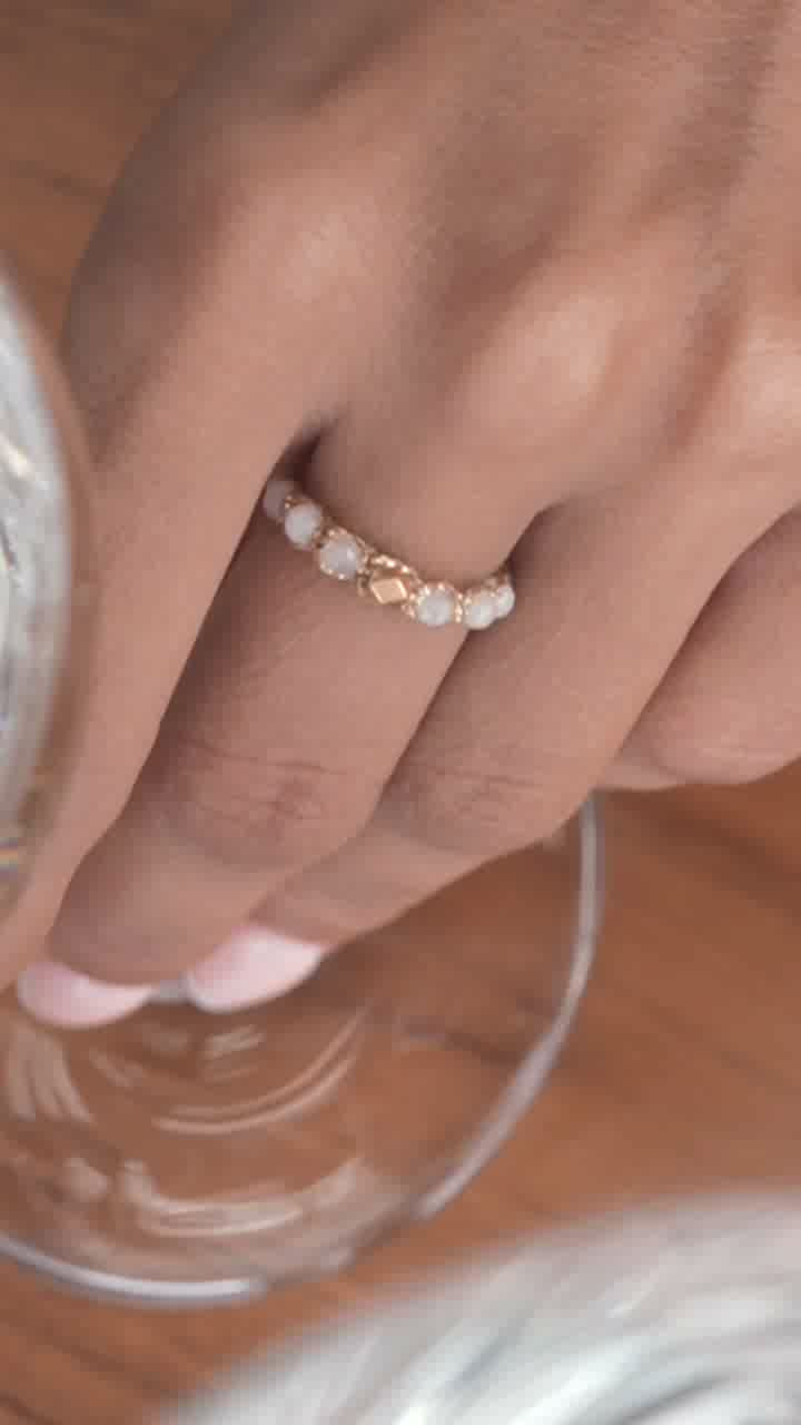 Moonstone Rings | Gold